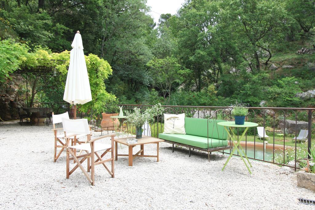 Le Moulin En Provence Bed and Breakfast Saint-Antonin-sur-Bayon Eksteriør billede
